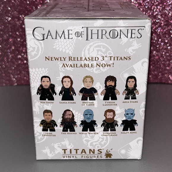 Titans Exclusive 3” Game Of Thrones Jon Snow and Tormund vinyl figures - Picture 3 of 5
